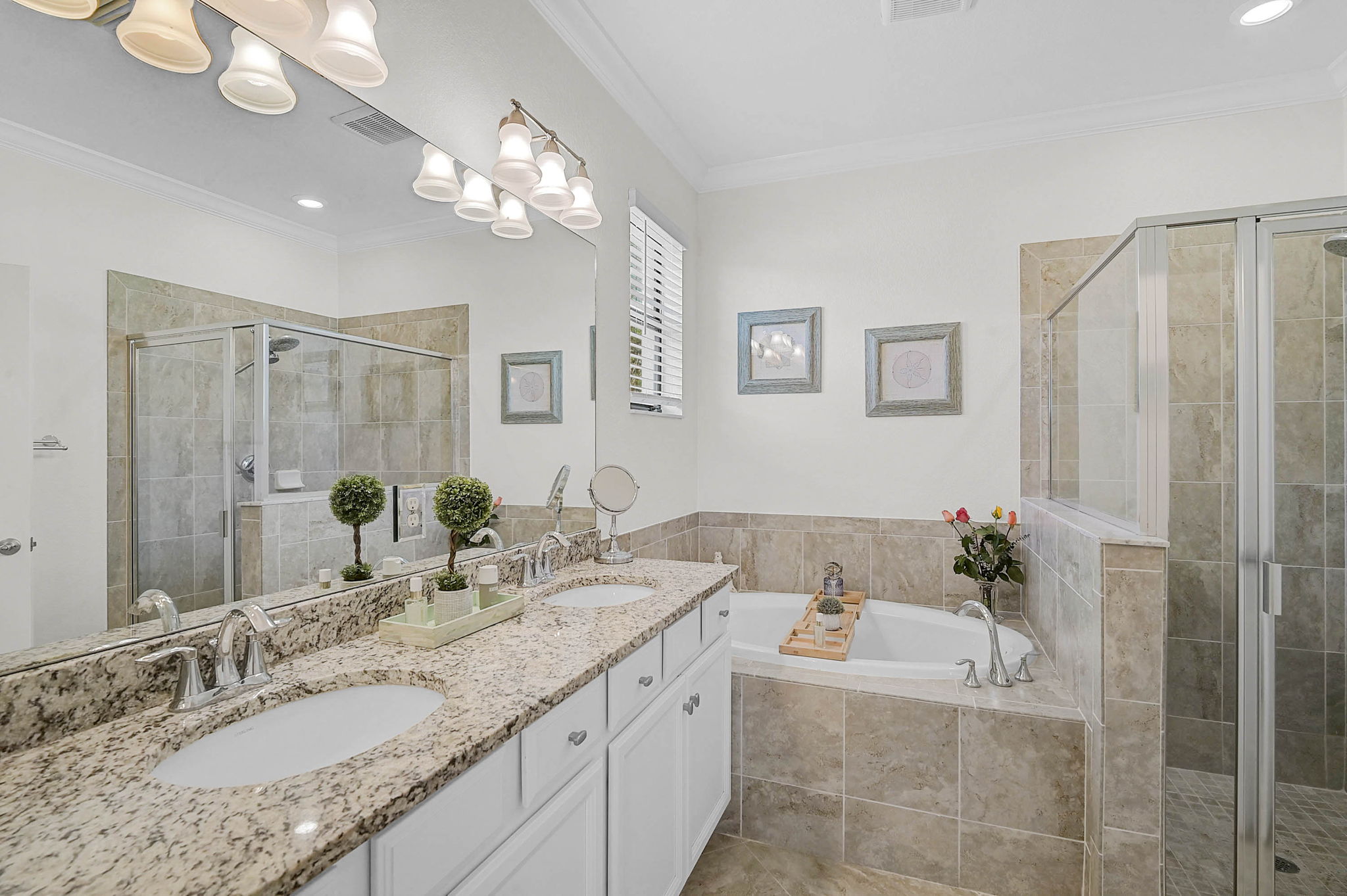 10124 Marbella Dr-23