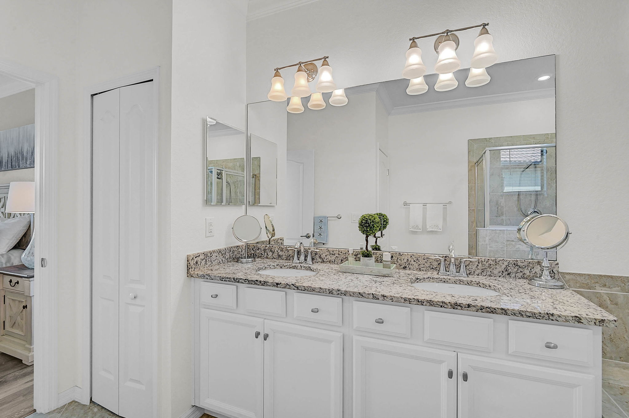 10124 Marbella Dr-25