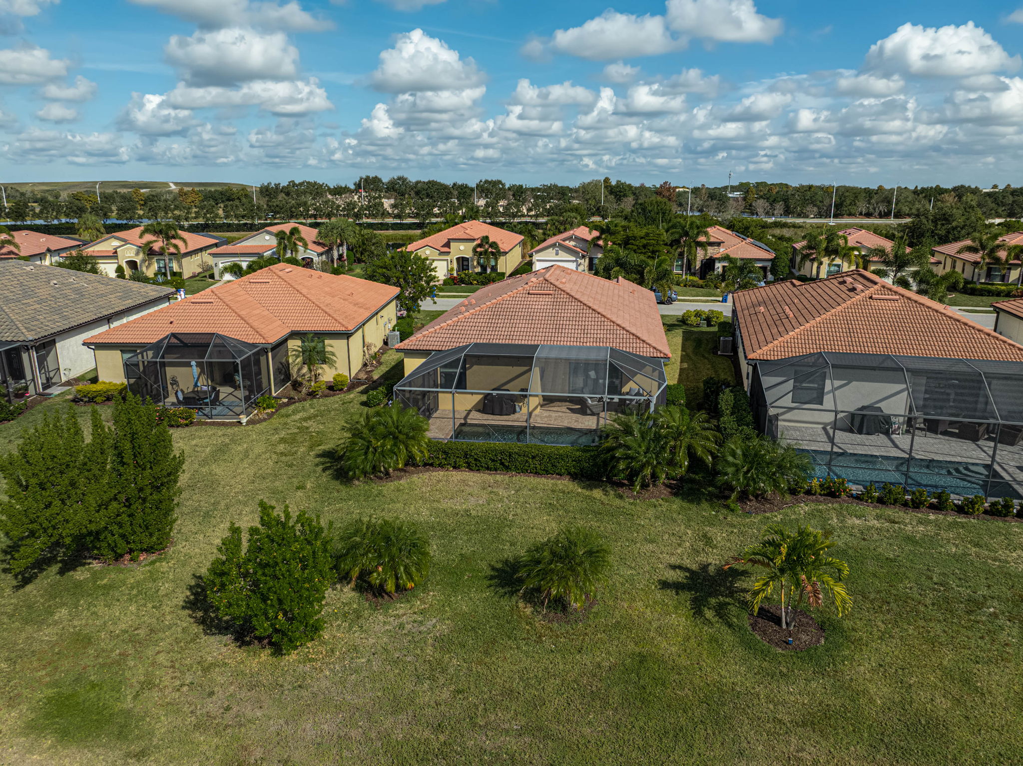 10124 Marbella Dr-40