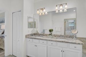 10124 Marbella Dr-25