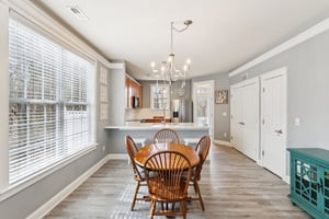 Caldwell Forest Dr-S1202-008.jpg