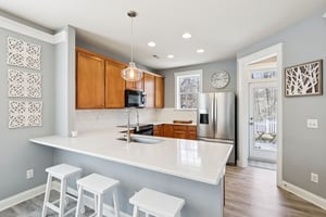 Caldwell Forest Dr-S1202-009.jpg