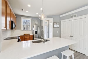 Caldwell Forest Dr-S1202-010.jpg