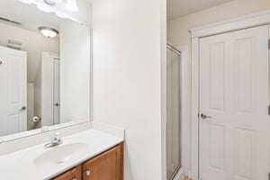 Caldwell Forest Dr-S1202-036.jpg