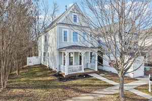 Caldwell Forest Dr-S1202-052.jpg