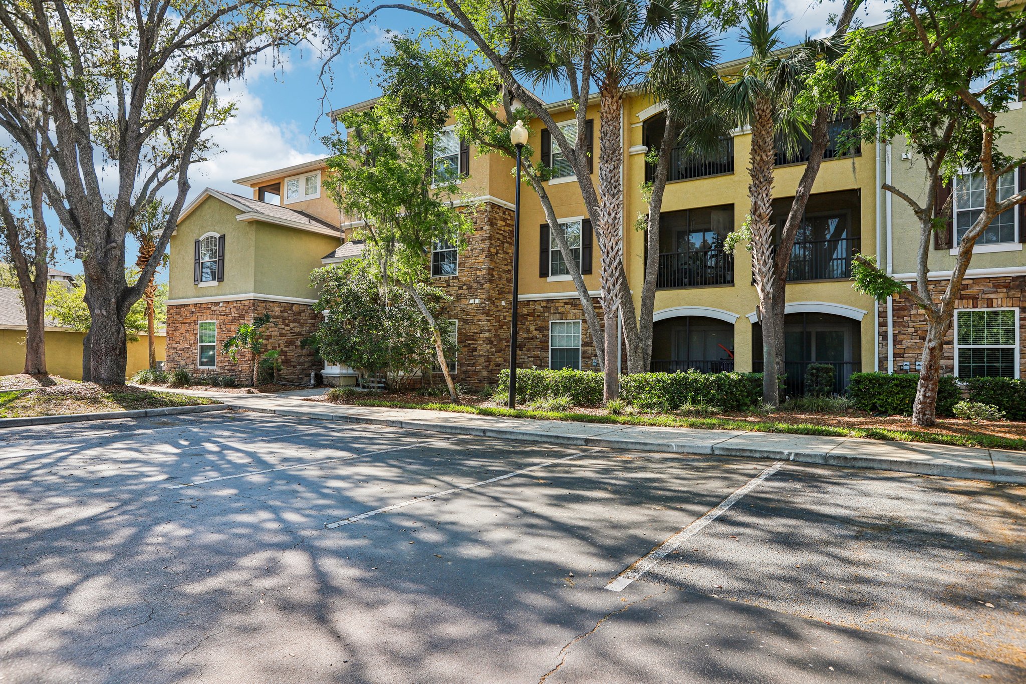 Courtney Palms Blvd-S2503-007.jpg