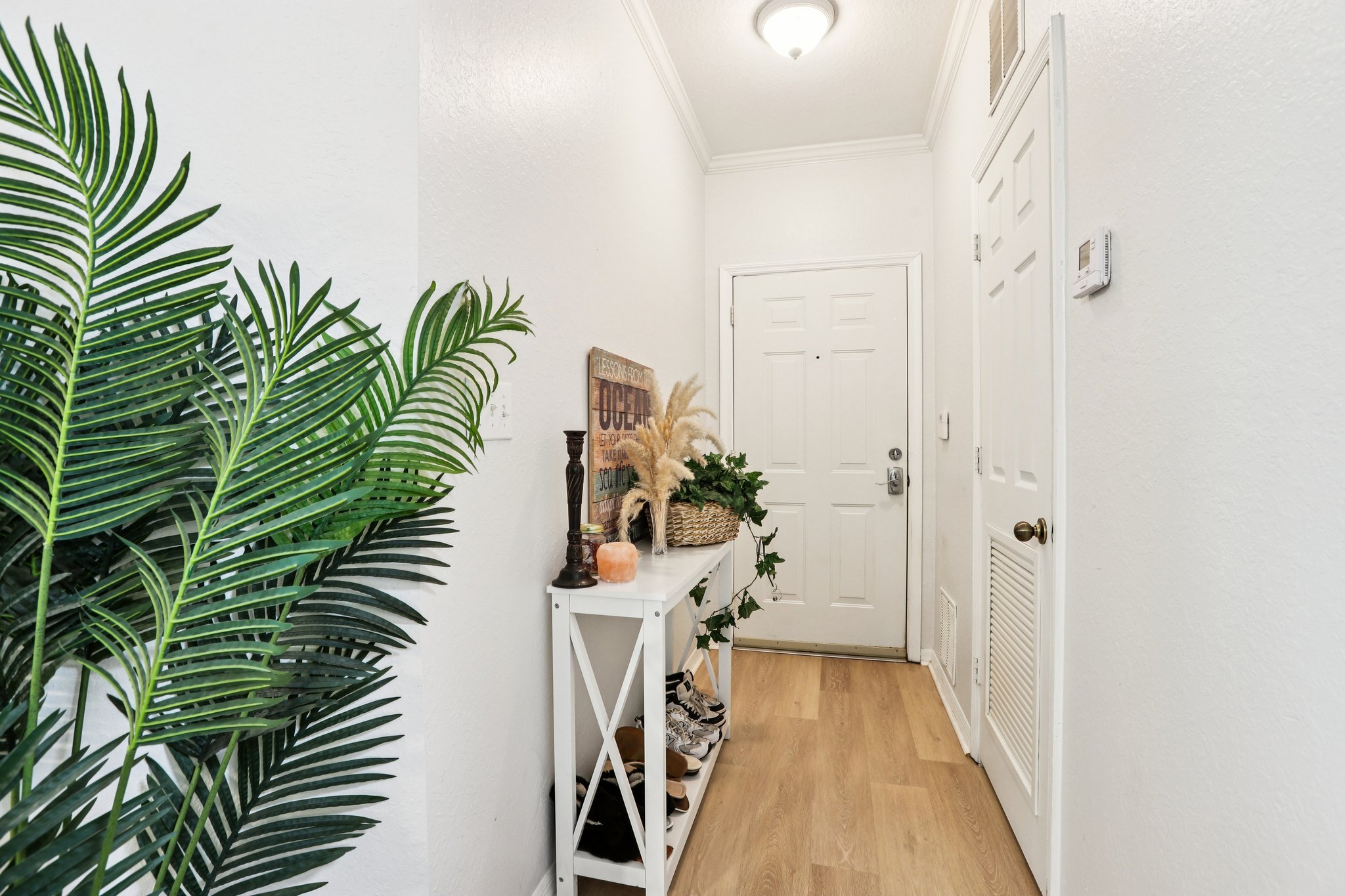 Courtney Palms Blvd-S2503-012.jpg