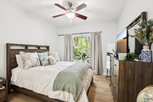 Courtney Palms Blvd-S2503-026.jpg