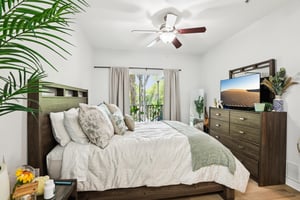 Courtney Palms Blvd-S2503-027.jpg