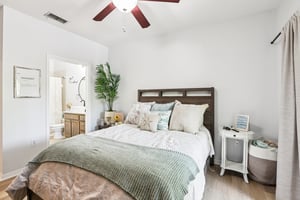 Courtney Palms Blvd-S2503-028.jpg