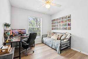 Courtney Palms Blvd-S2503-031.jpg