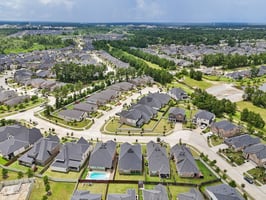 Bayou Oaks Dr-2306-055.jpg