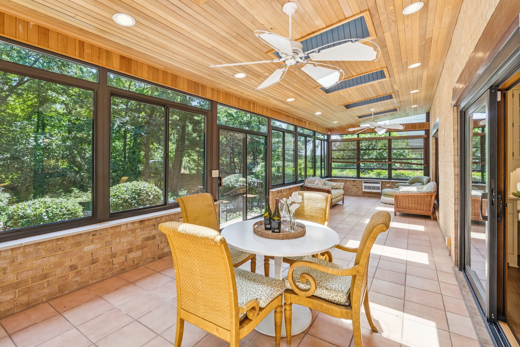 4 Season Screened/Glass Patio