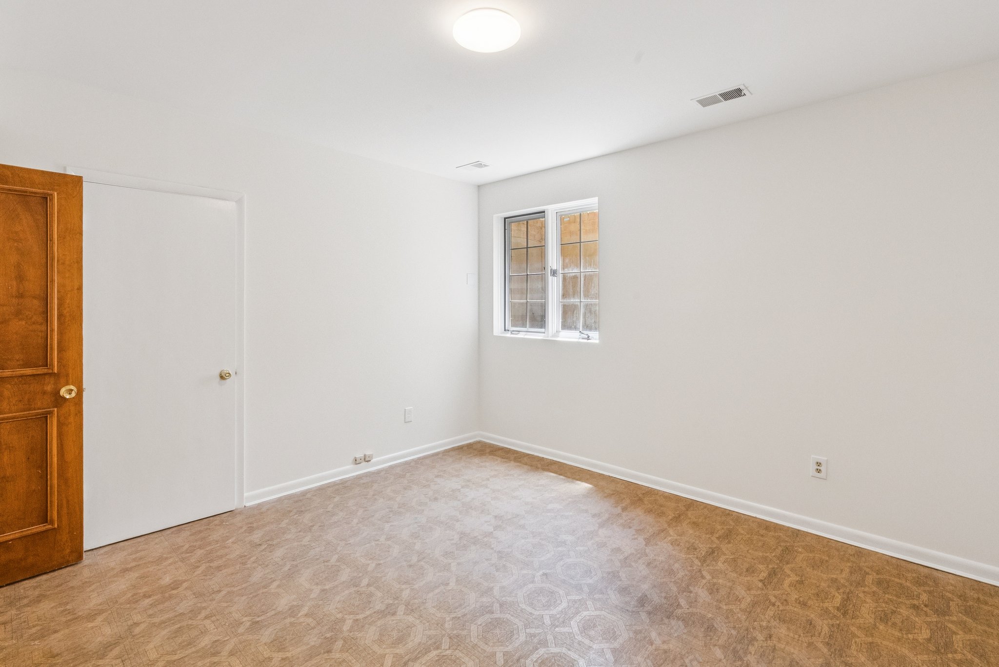Lower Level - Bedroom 6