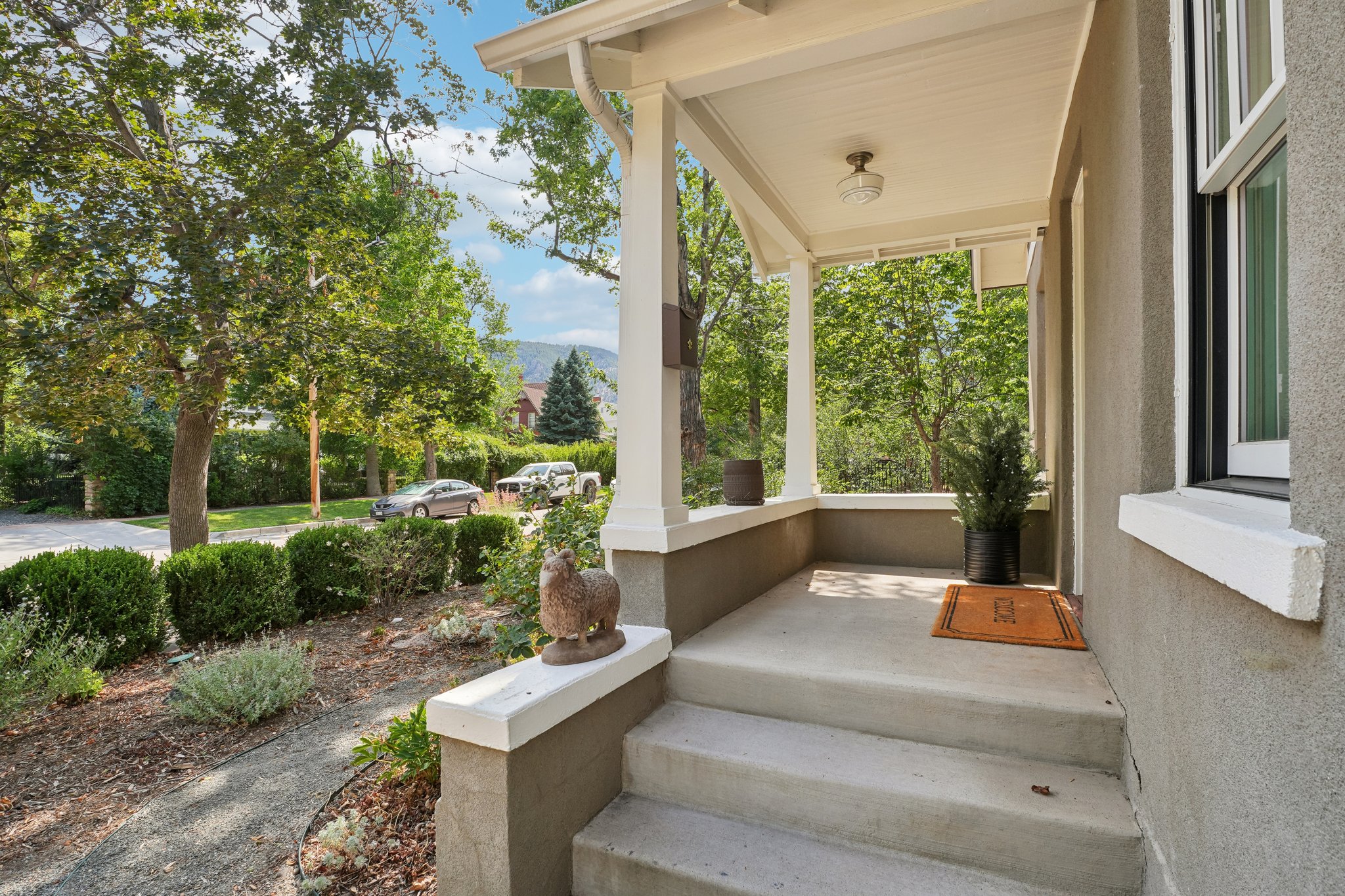Mapleton Ave-L2207-008.jpg