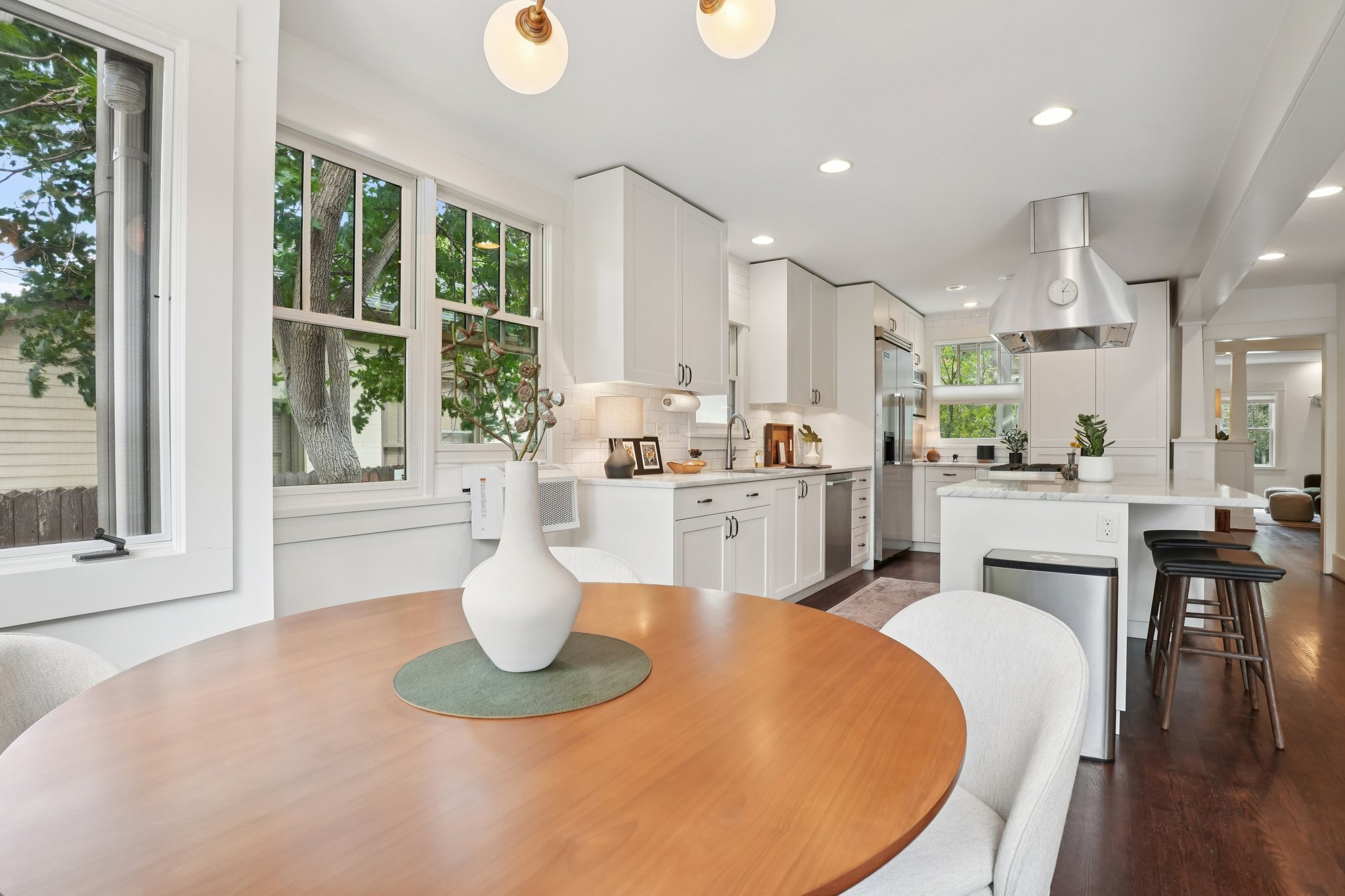 Mapleton Ave-L2207-030.jpg