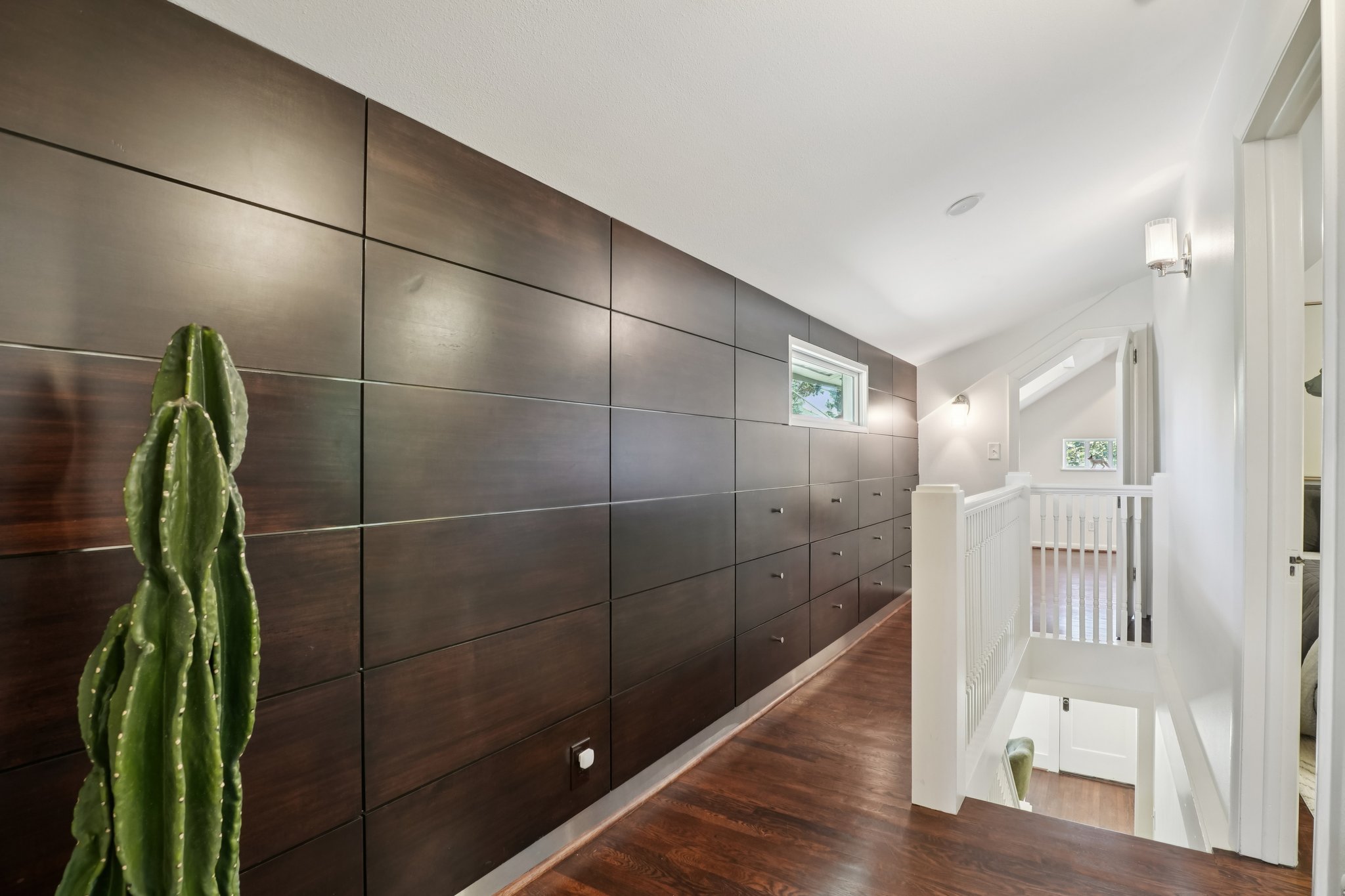 Mapleton Ave-L2207-062.jpg