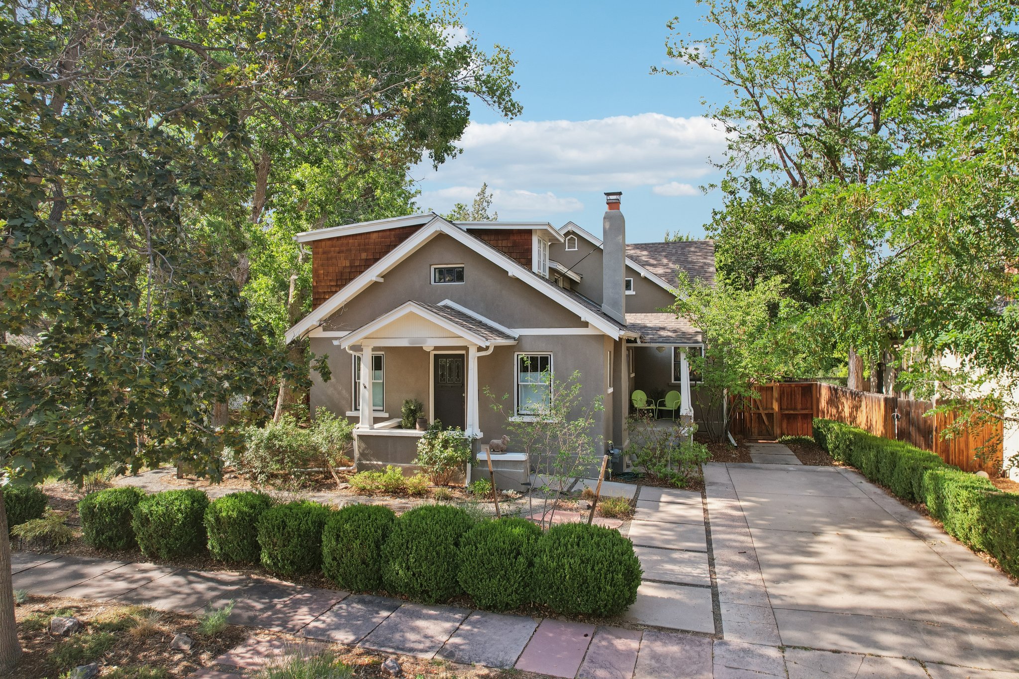 Mapleton Ave-L2207-099.jpg