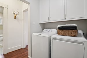 Mapleton Ave-L2207-046.jpg