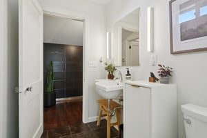 Mapleton Ave-L2207-072.jpg