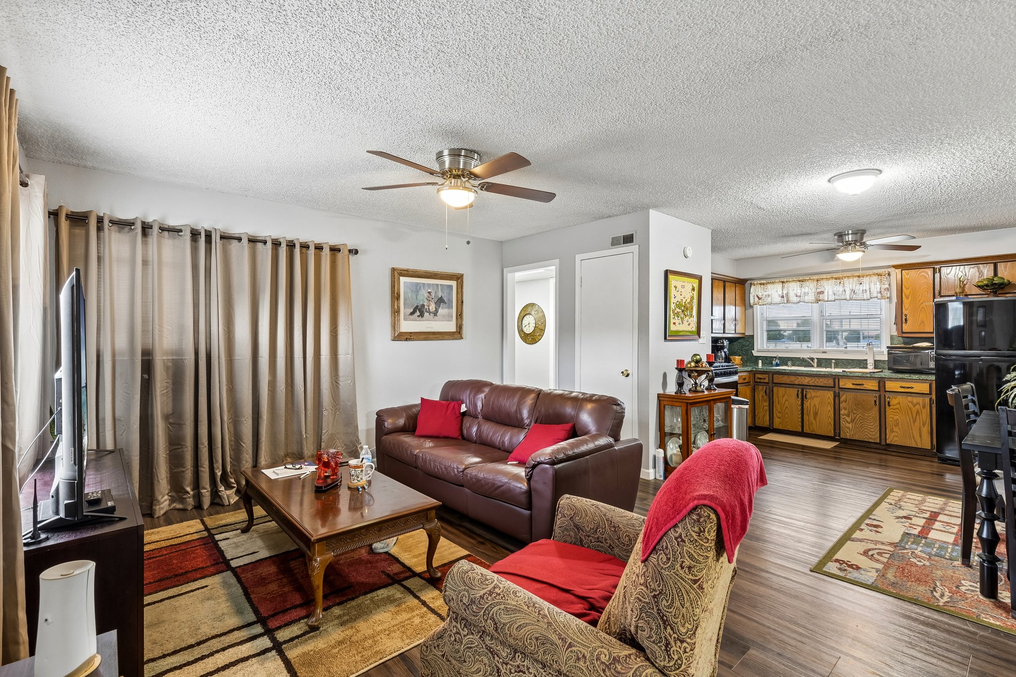 1013 Stansell Dr_006.jpg