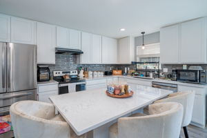 virtual declutter (refrigerator)