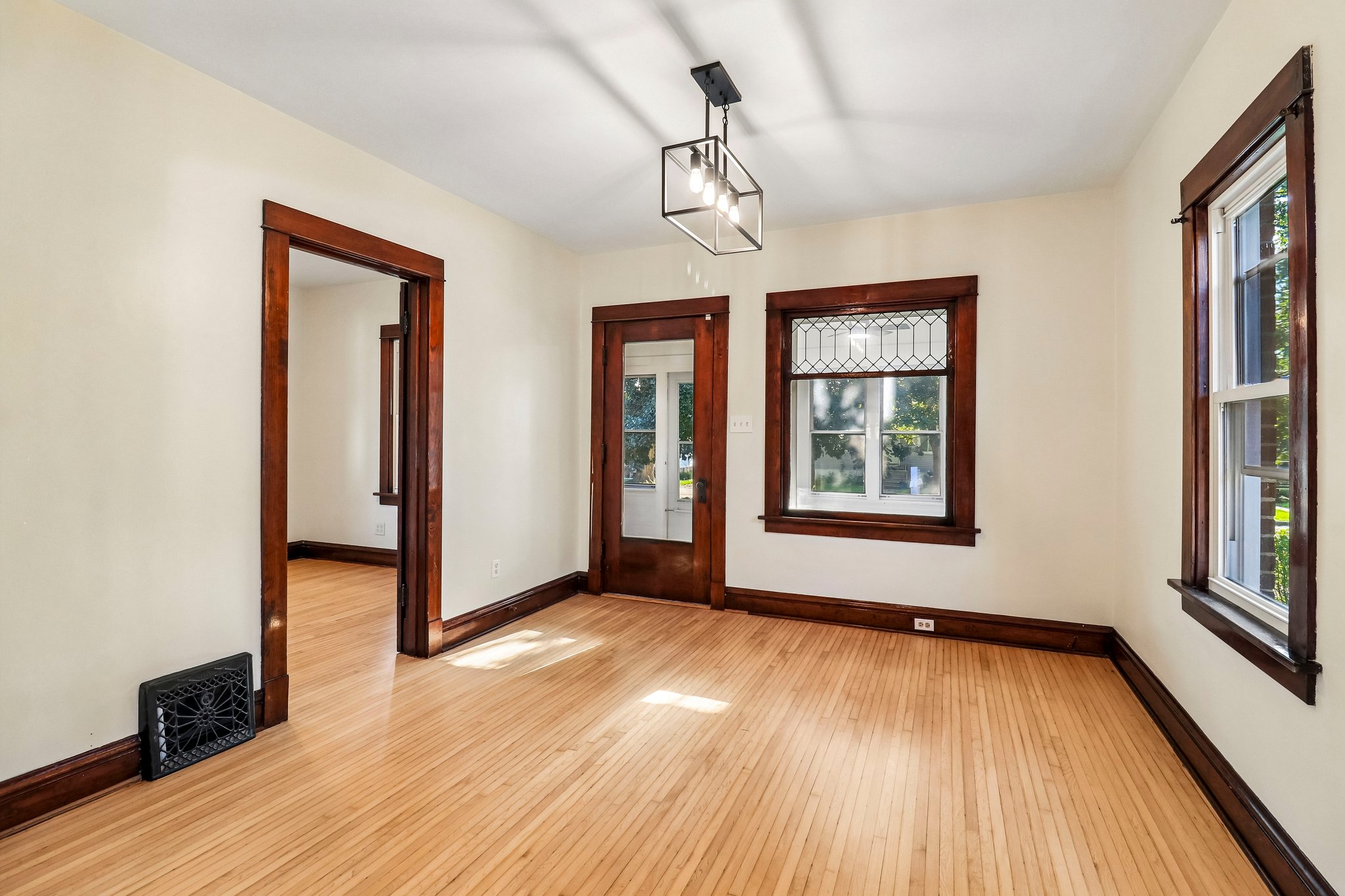 Vine St-S2808-008.jpg