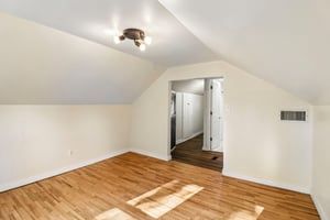 Vine St-S2808-029.jpg