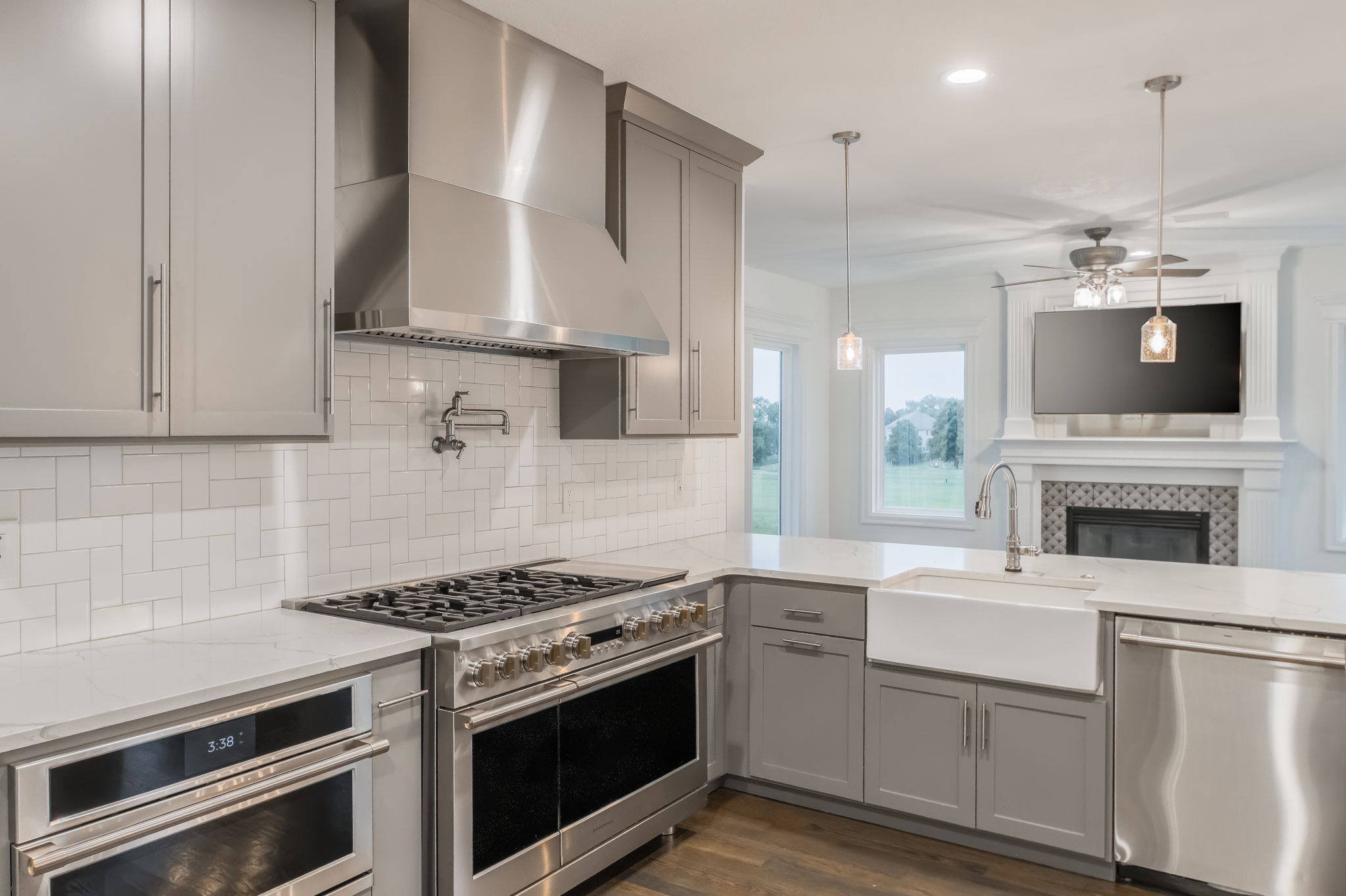 10134 N Montgall Ave-40