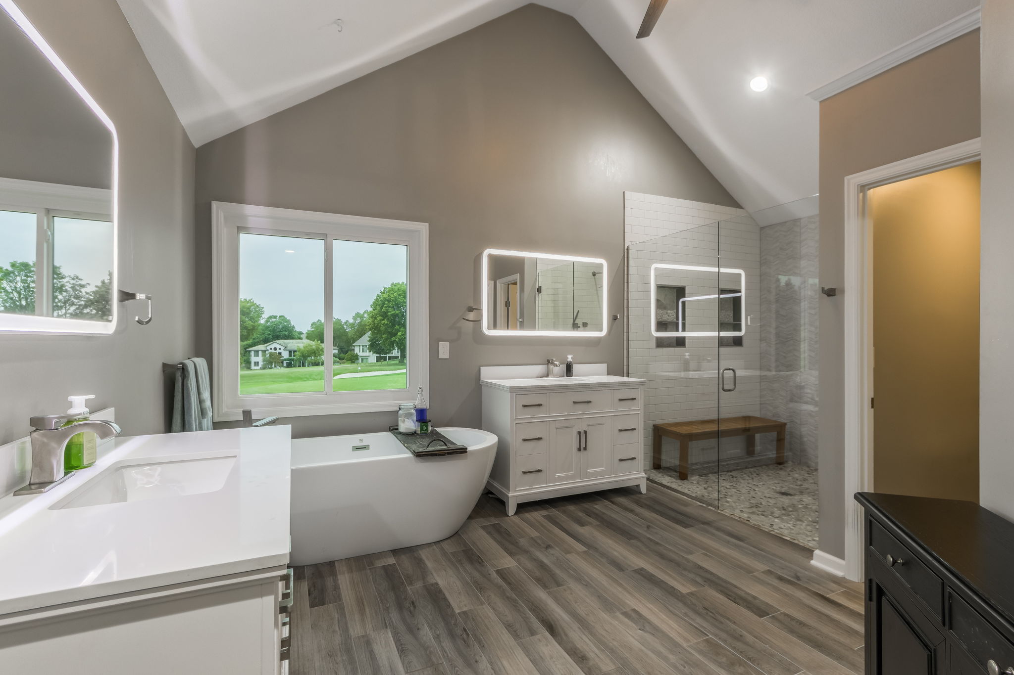 10134 N Montgall Ave-49