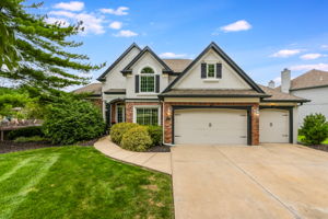 10134 N Montgall Ave-01
