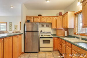  Photo 45