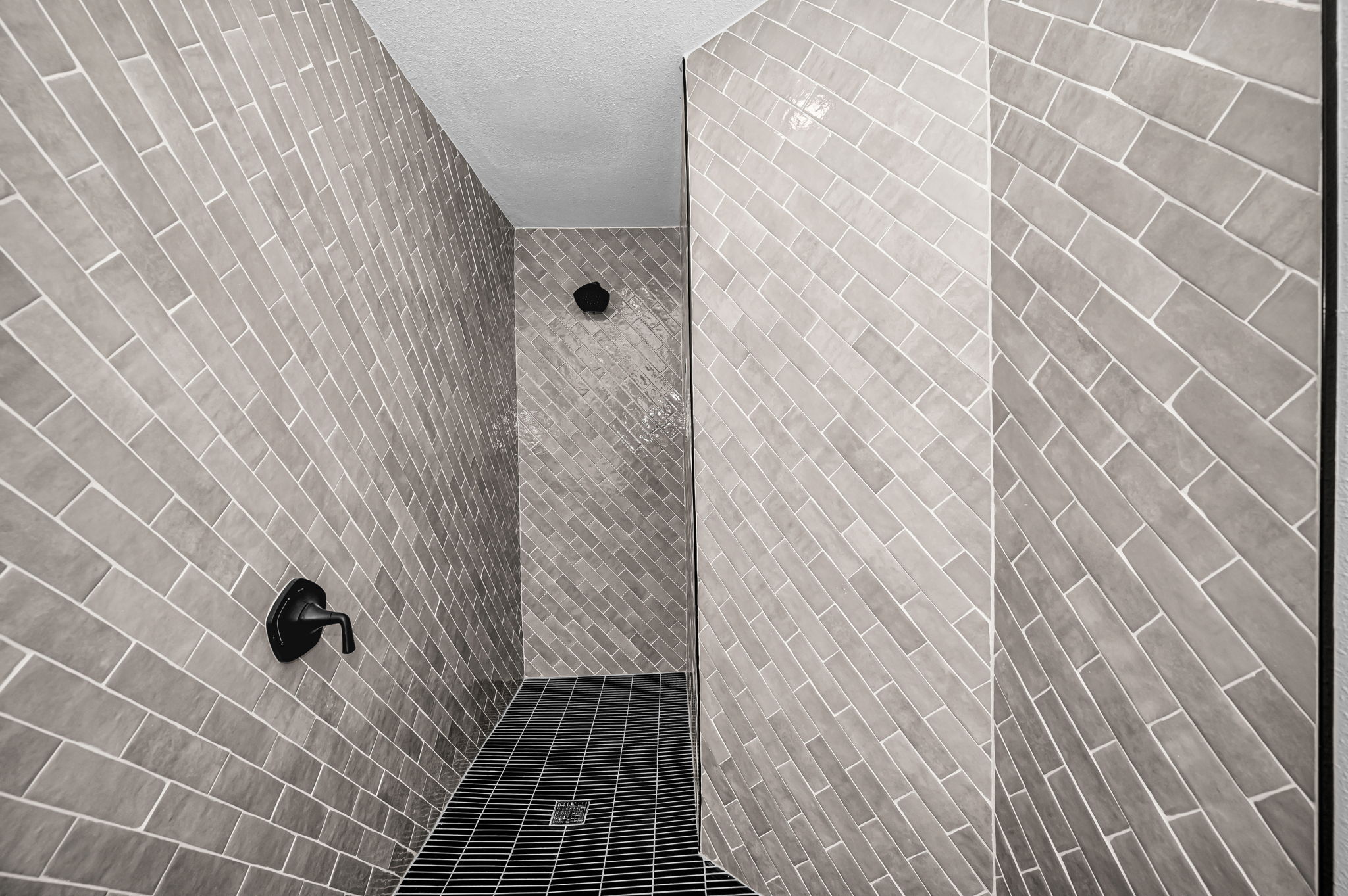 Guest Bathroom3b