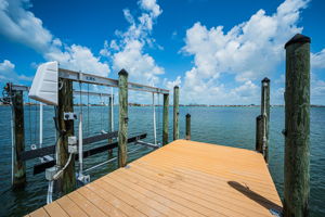Dock4
