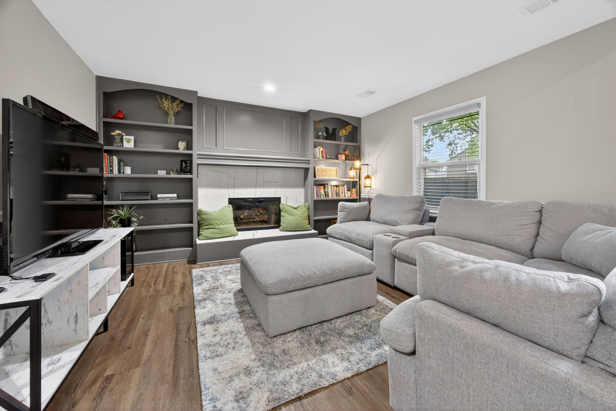  Photo 27