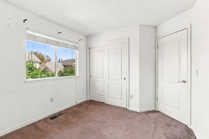  Photo 34