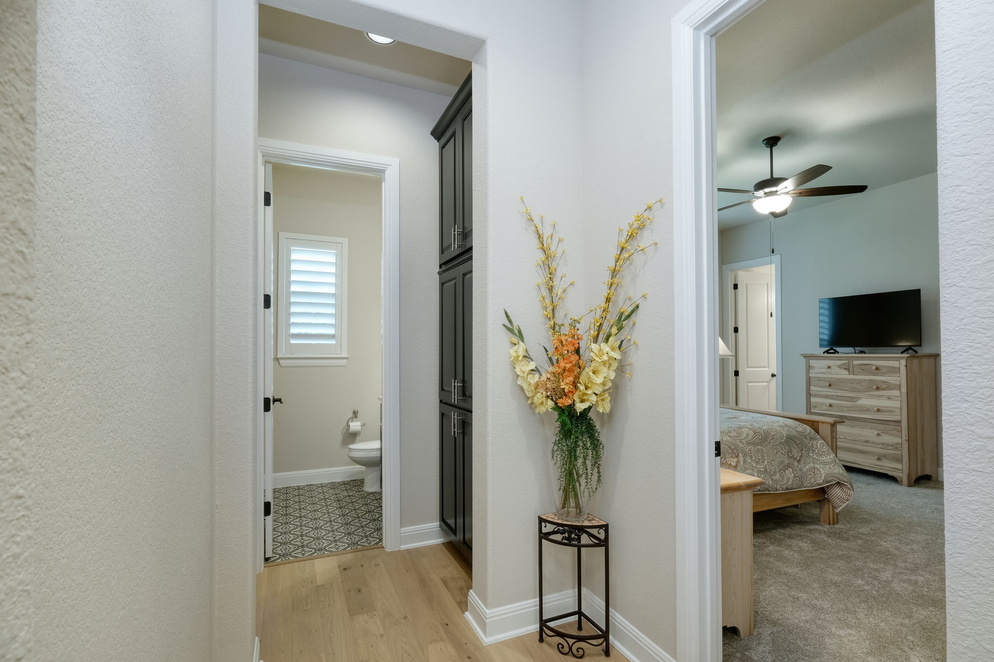 Hallway to Bedroom 4 and Half Bathroom