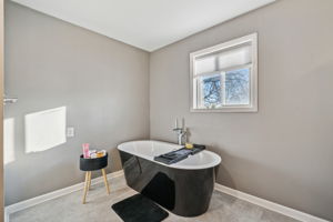 42_Interior