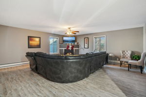 14_Interior