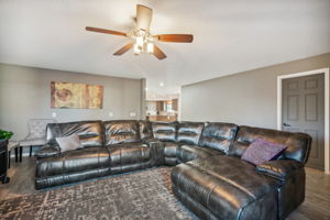 16_Interior