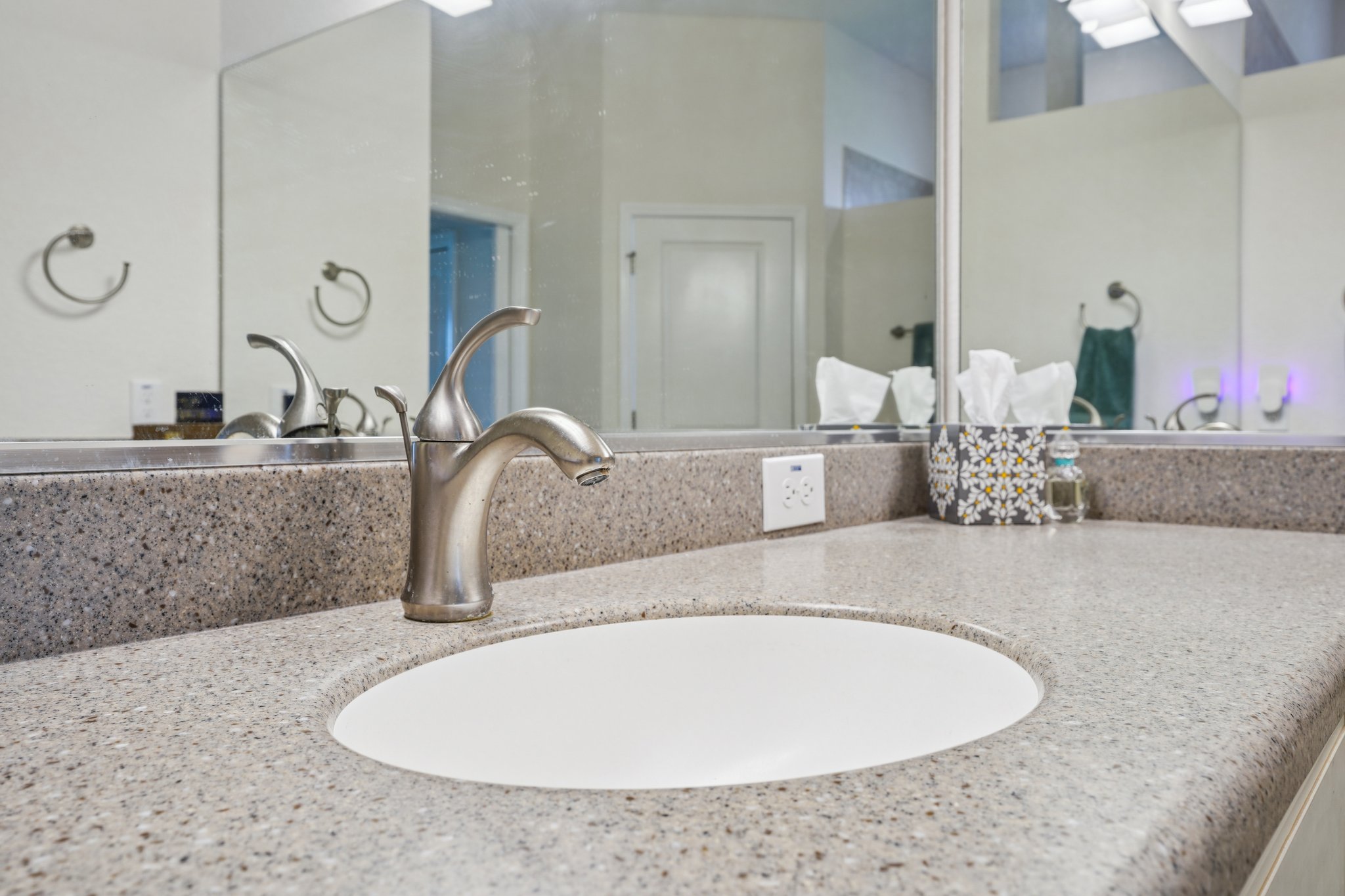 Lake Miona Way-S1203-026.jpg