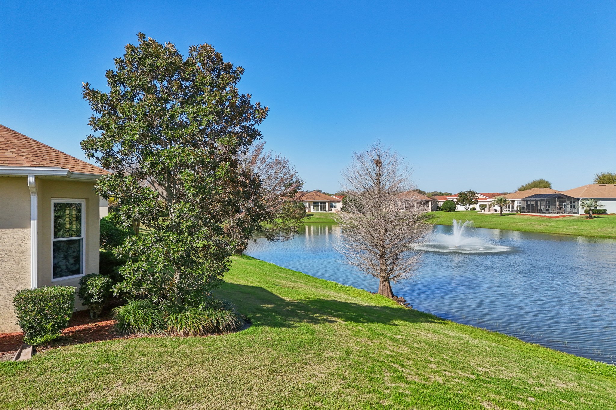 Lake Miona Way-S1203-060.jpg