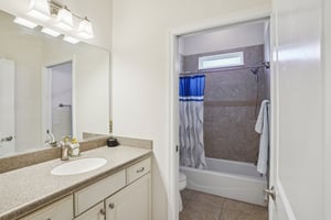 Lake Miona Way-S1203-030.jpg