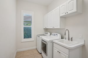 Lake Miona Way-S1203-034.jpg