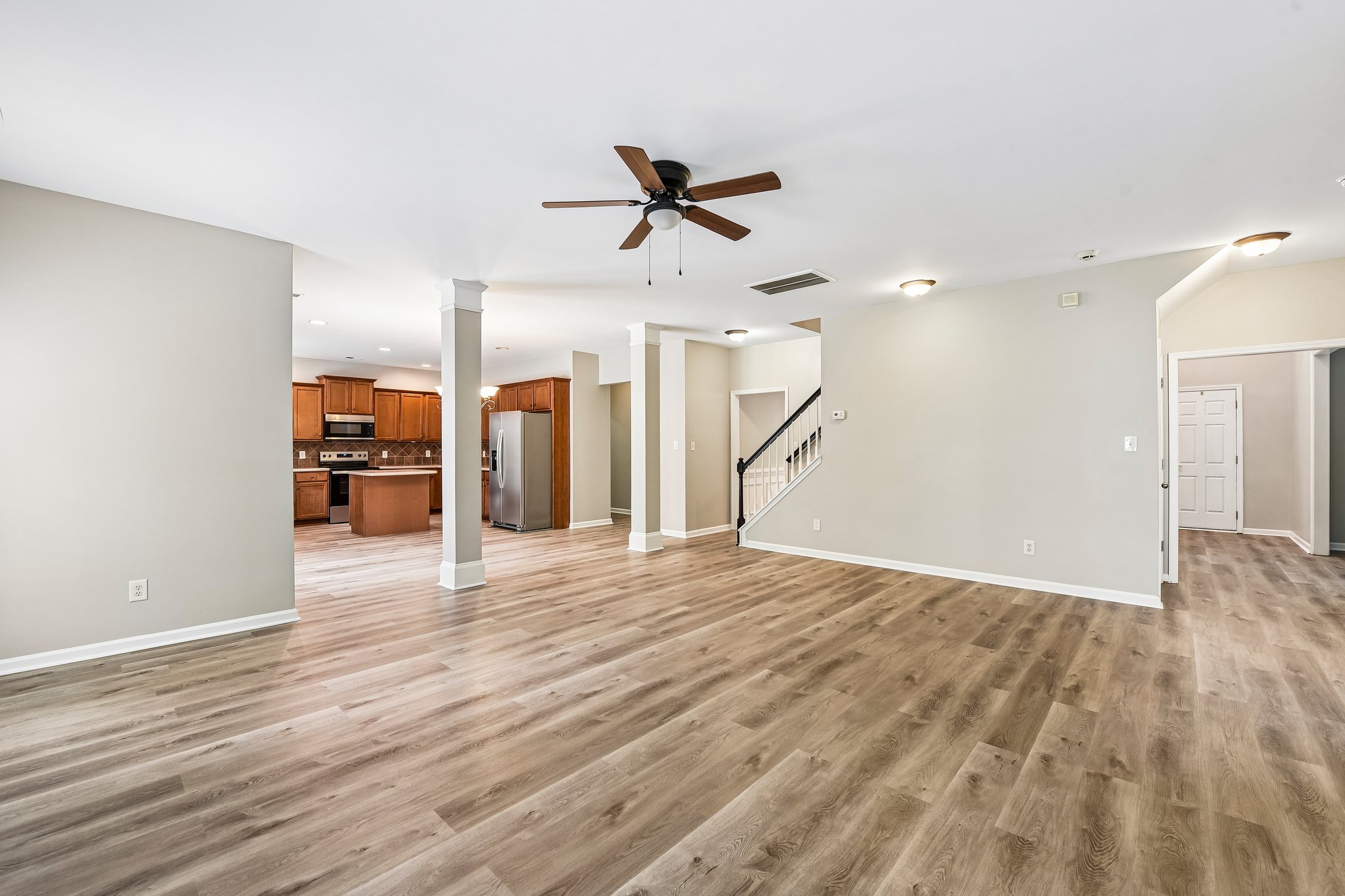 Barrands Ln-S1205-007.jpg