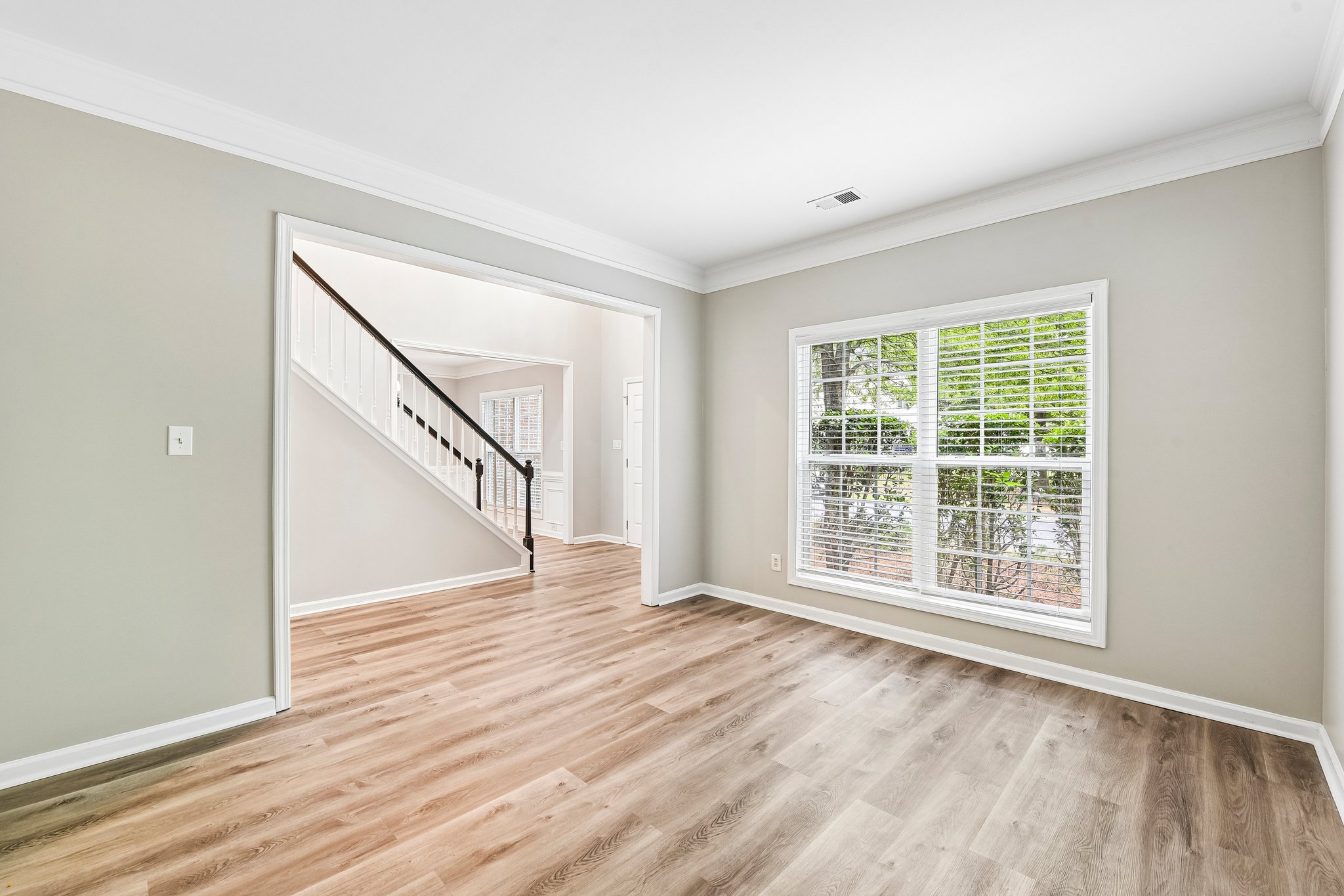 Barrands Ln-S1205-017.jpg