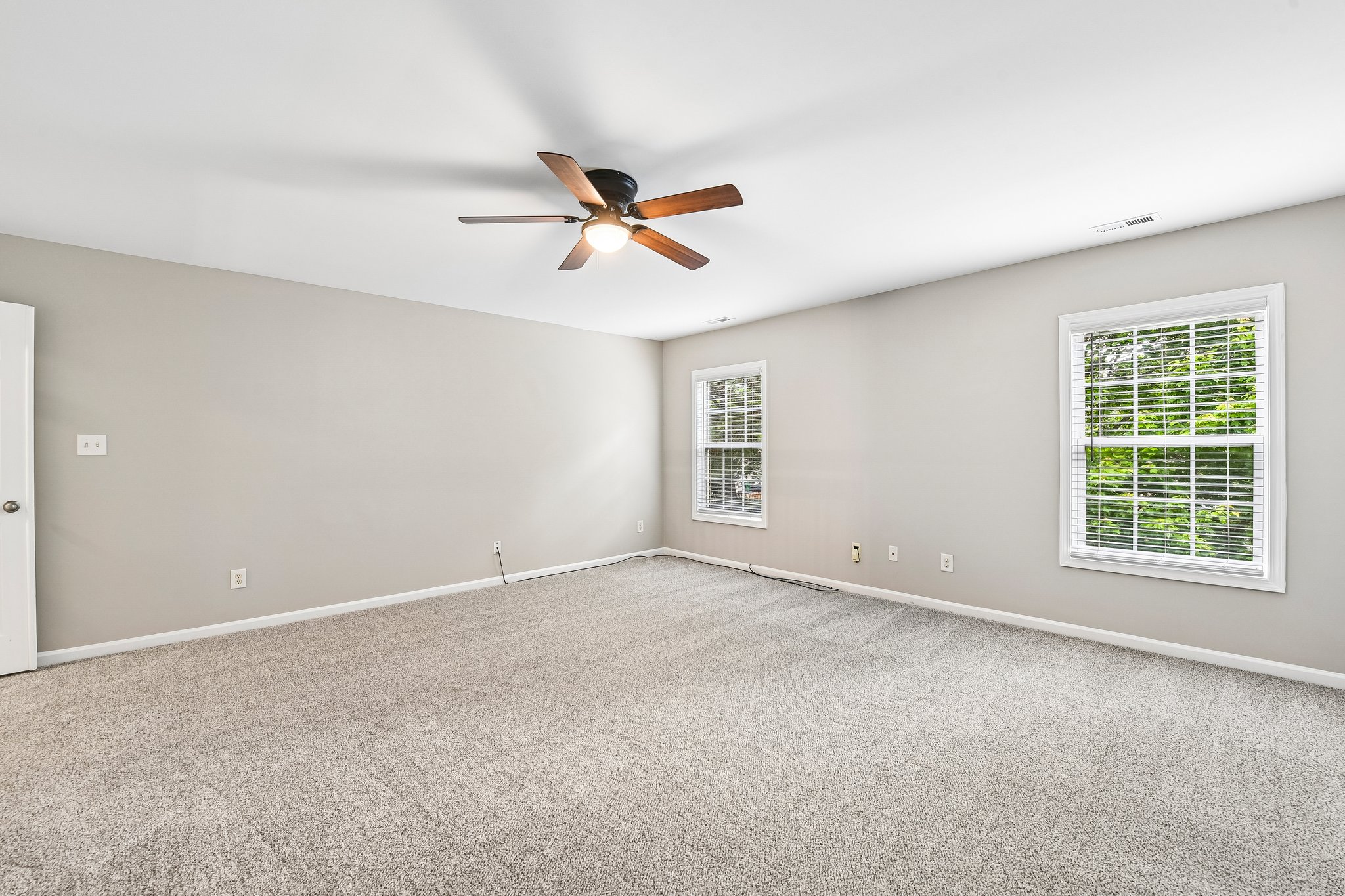 Barrands Ln-S1205-031.jpg