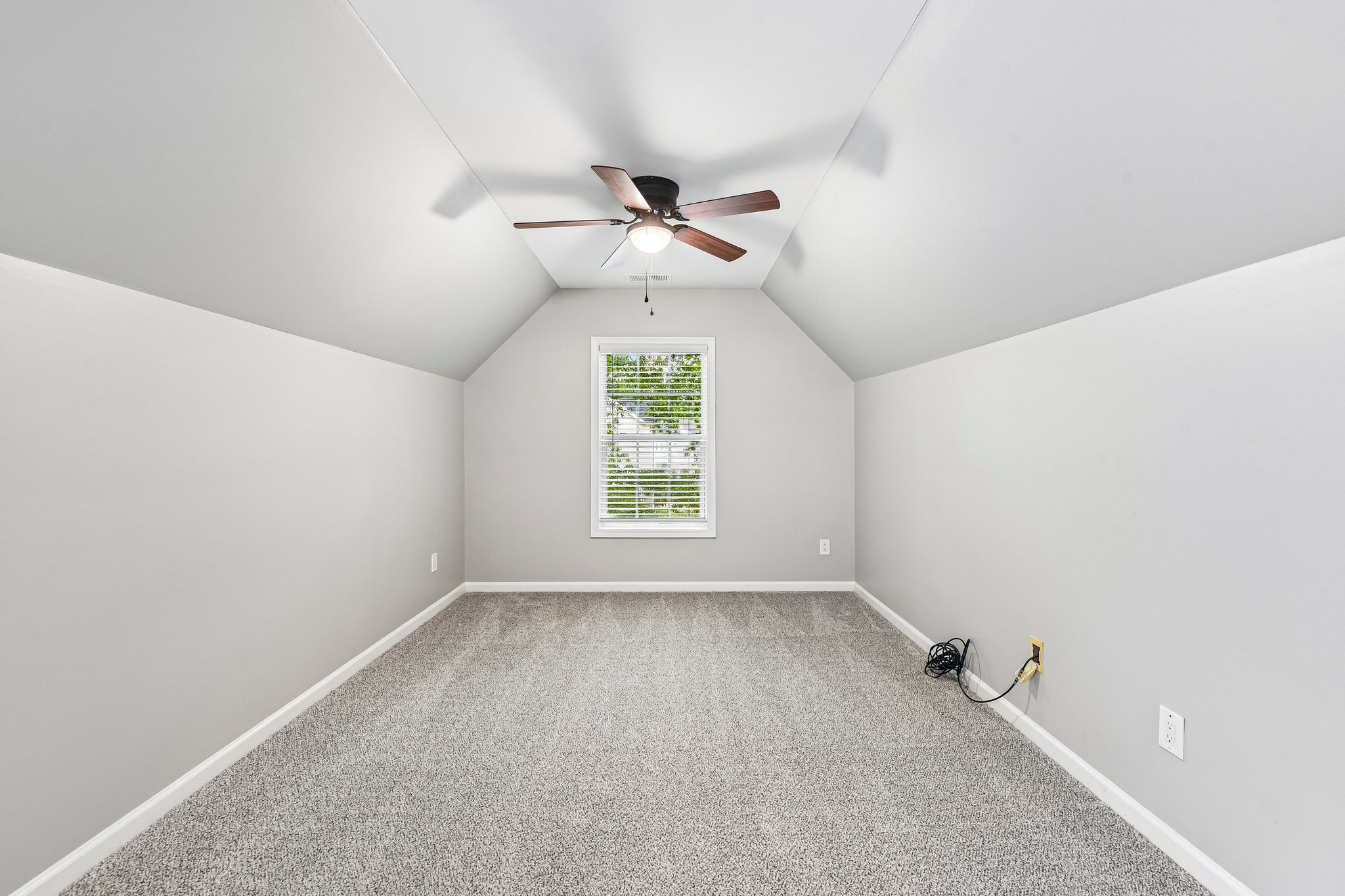 Barrands Ln-S1205-036.jpg