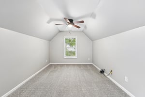 Barrands Ln-S1205-036.jpg