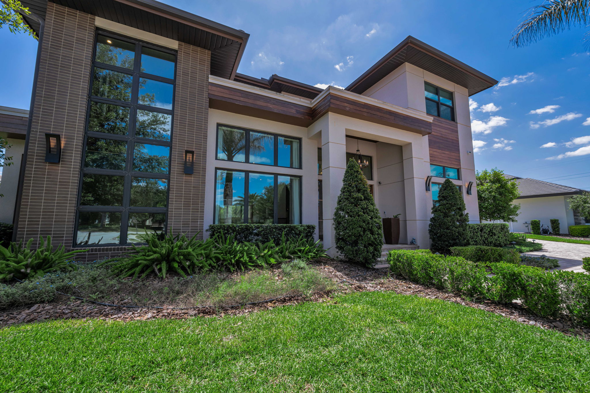 Front Exterior 6